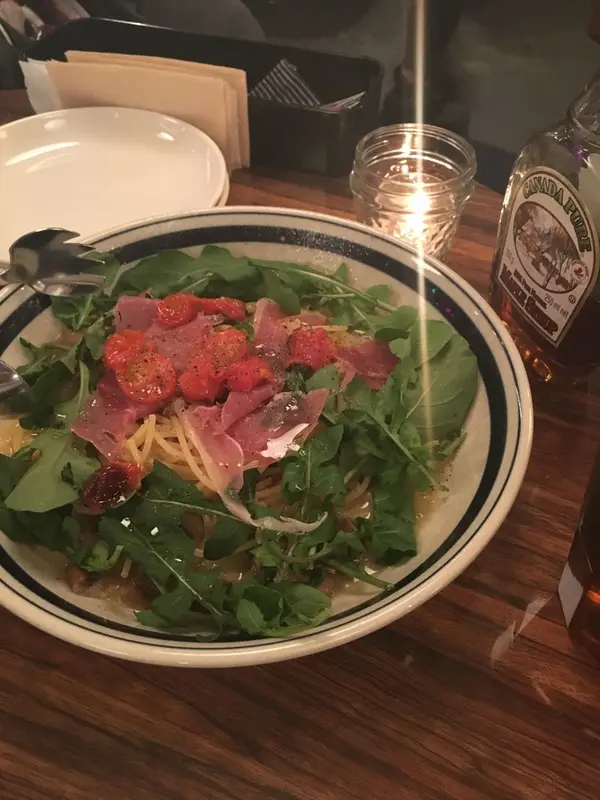 生ハムのトマトバターパスタ