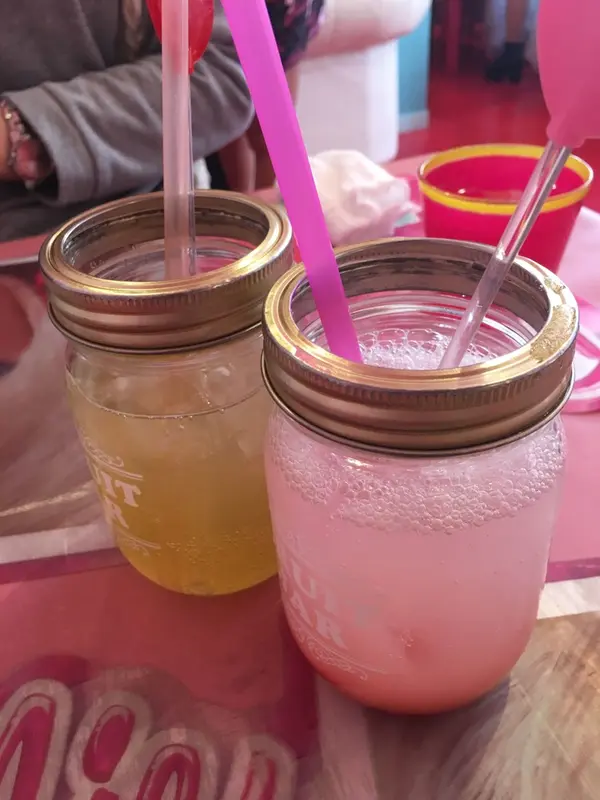 ドリンクも可愛い♡ピンクホリデーオリジナルドリンク