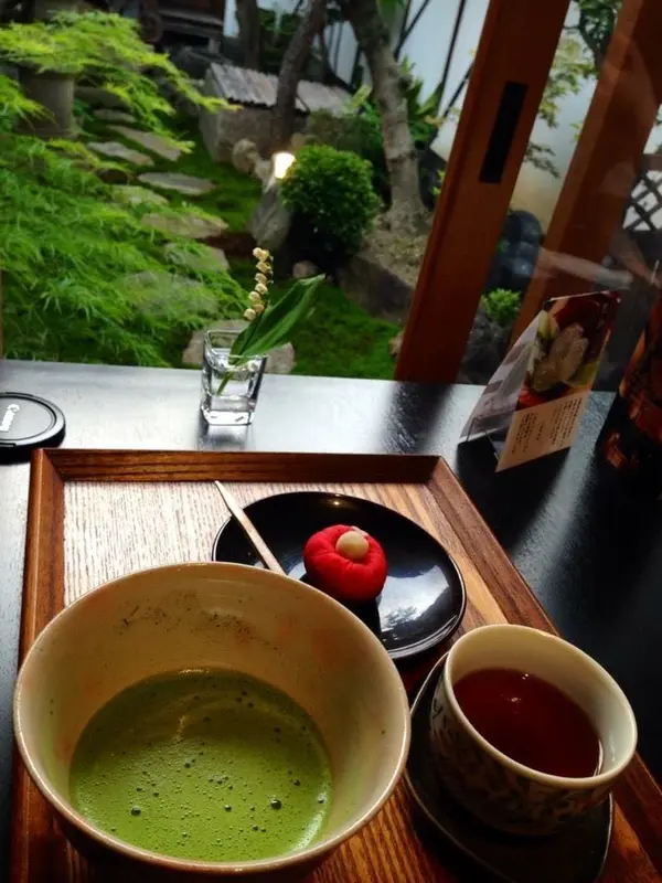 お抹茶と庚申さん