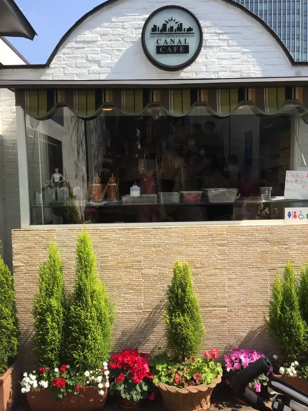 店内入り口
