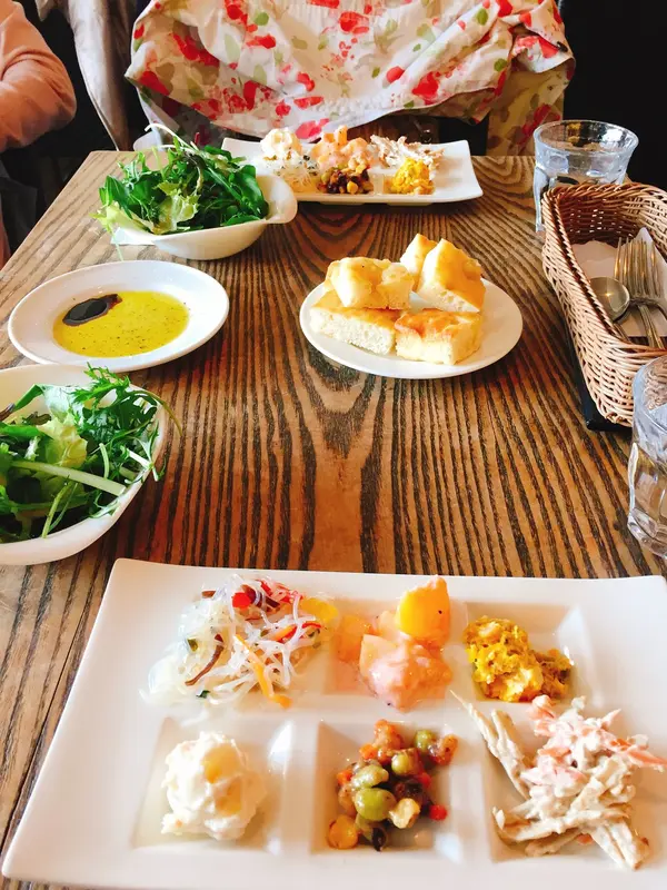 サラダ🥗はビュッフェスタイル