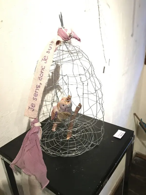 したたかな小鳥