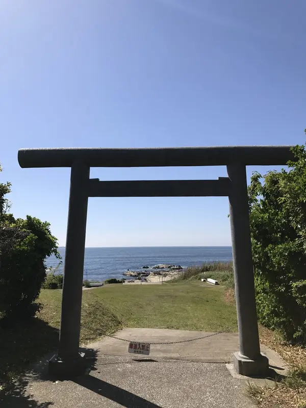 浜の鳥居
