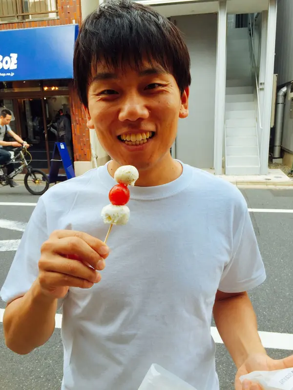 モッツアレラ串で笑顔