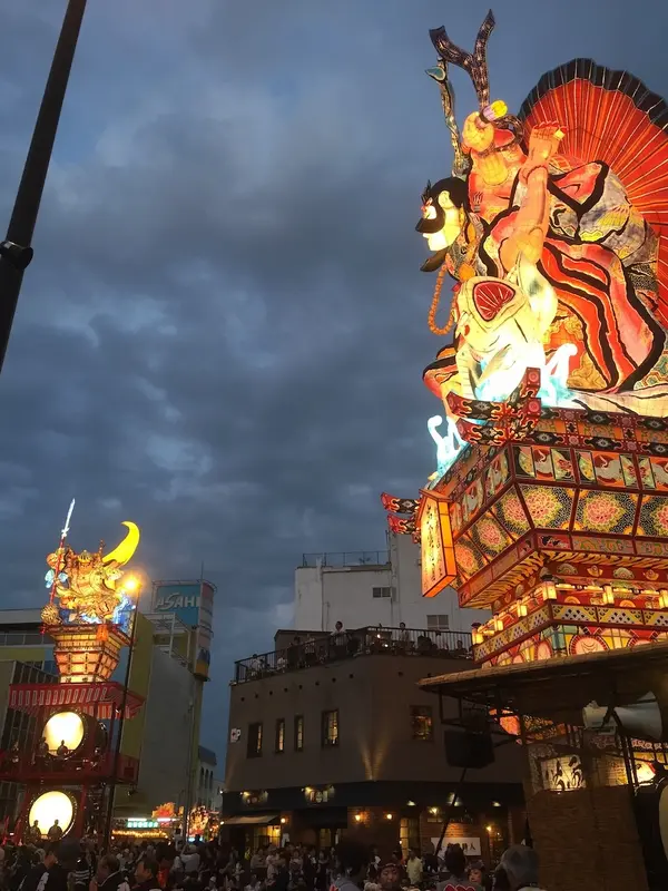 町中はこのような感じになります