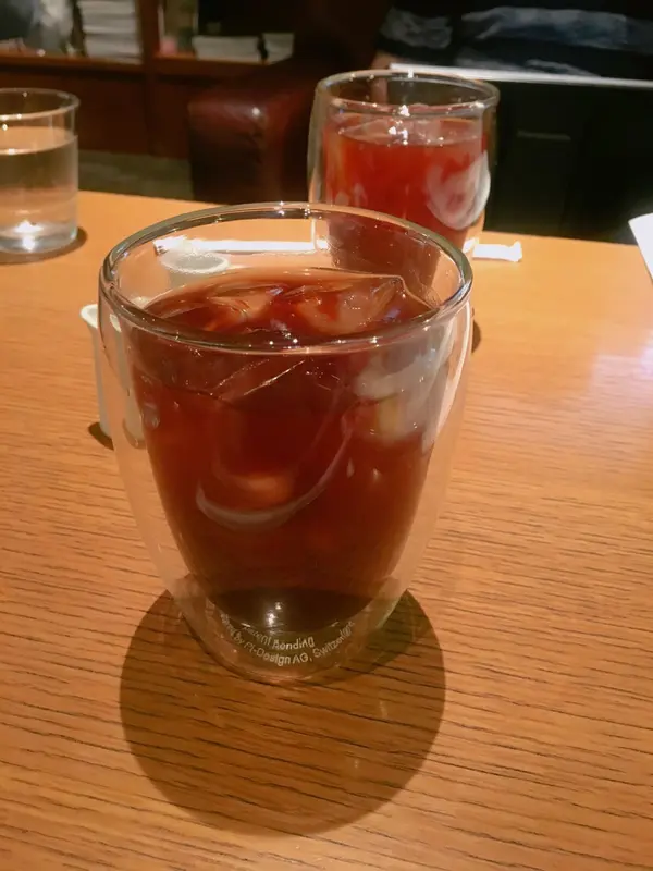 アイスコーヒーなのに、なにこれ！ワインみたいに味わいや香りが広がってく！！と騒ぎました。