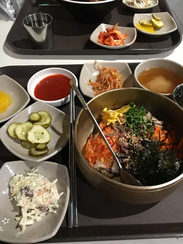 シメは全州ビピンパで。