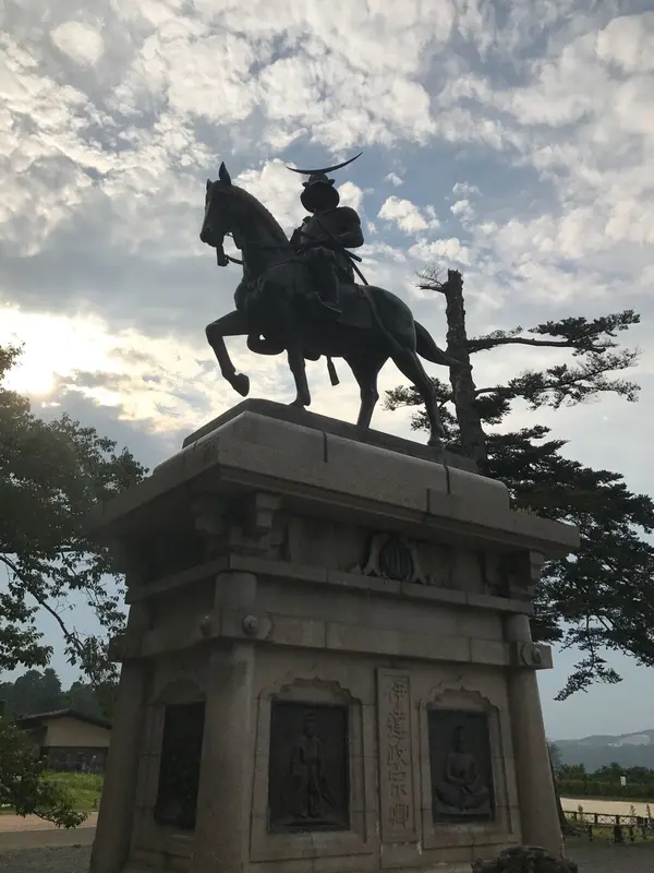 伊達政宗公像