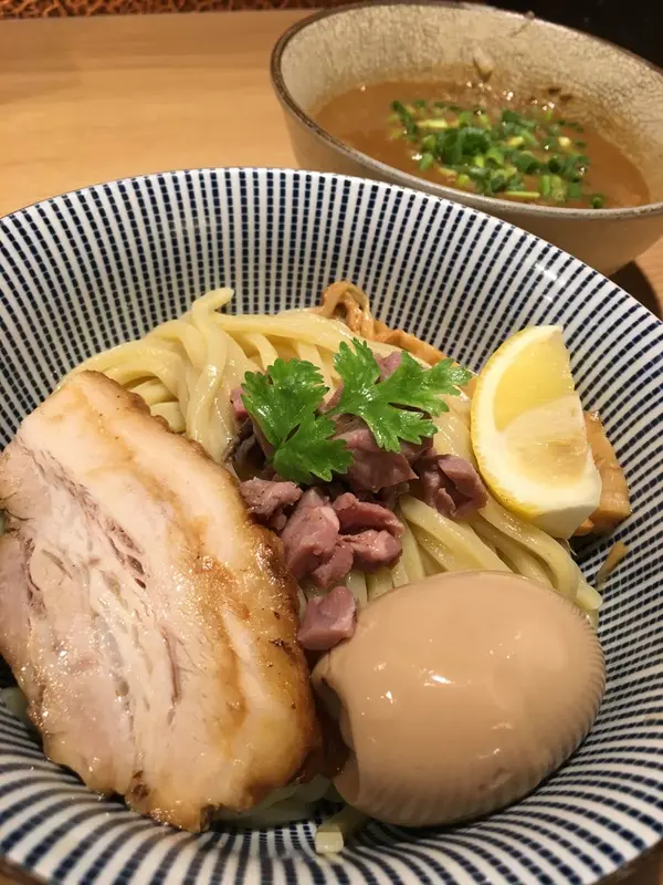 ラム豚骨つけ麺(味玉のせ) ￥880