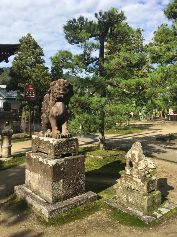 狛犬さん＂吽＂