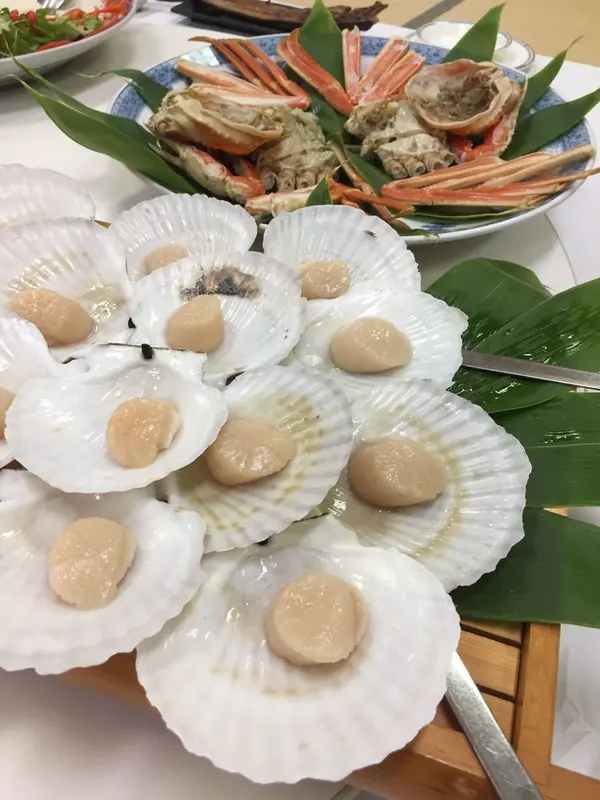 生のホタテ！1粒が大きい！！