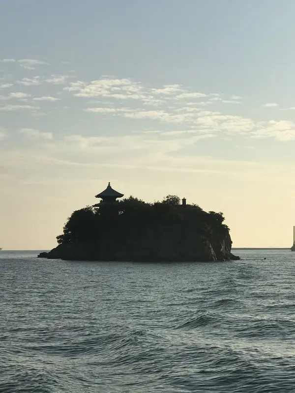 弁天島