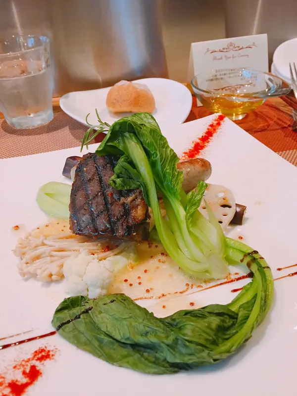 お肉のランチ