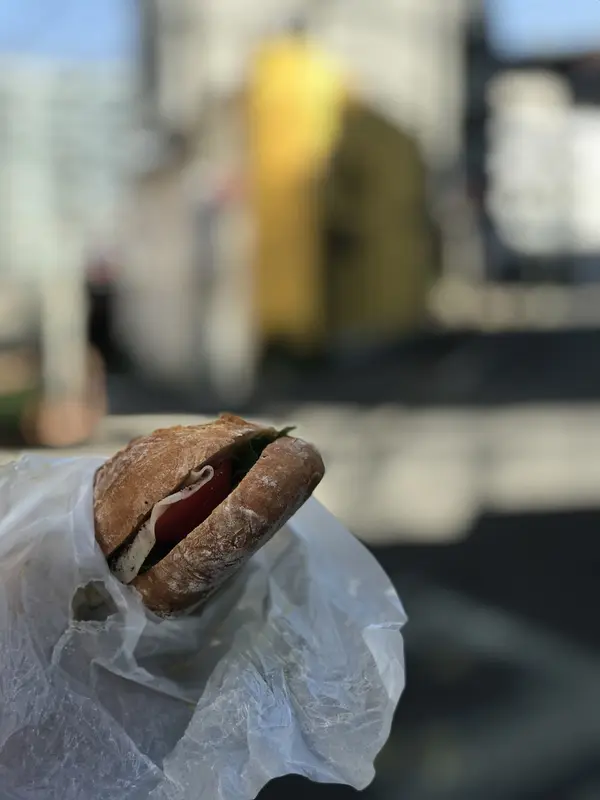 生ハムとルッコラ