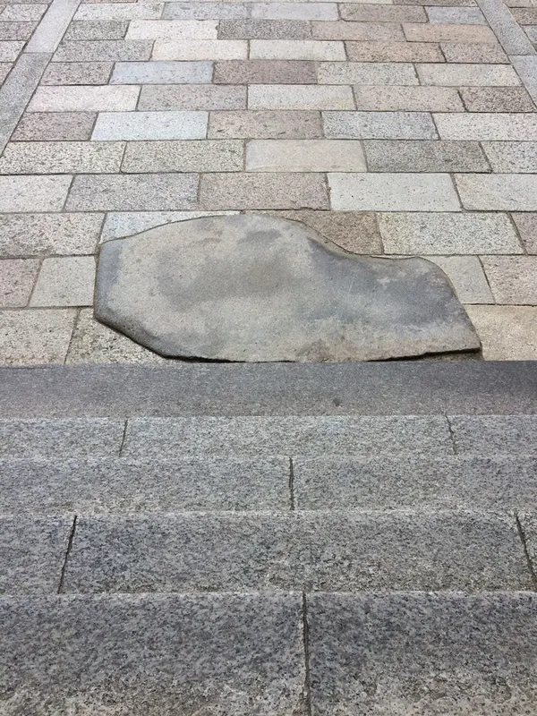 鯛石