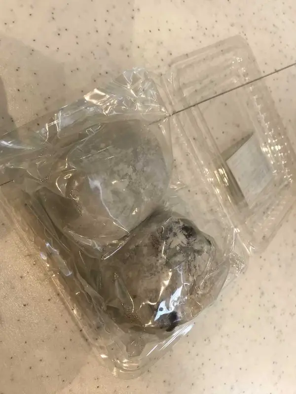 左)塩大福 右)豆大福