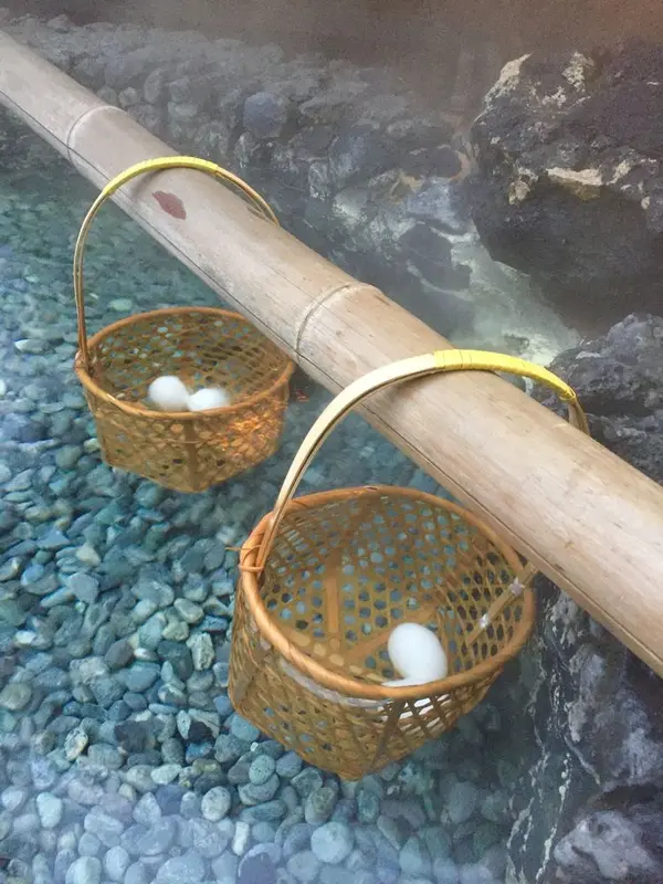 温泉に浸かるたまご🥚✨