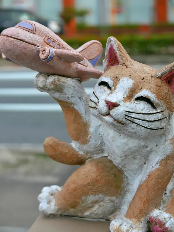 駅前の猫オブジェ　その2