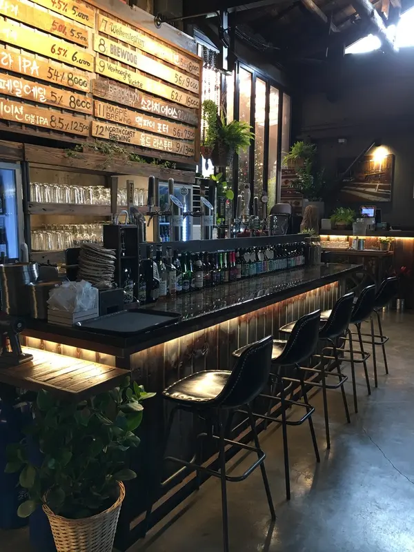 とてもとてもお洒落な店内