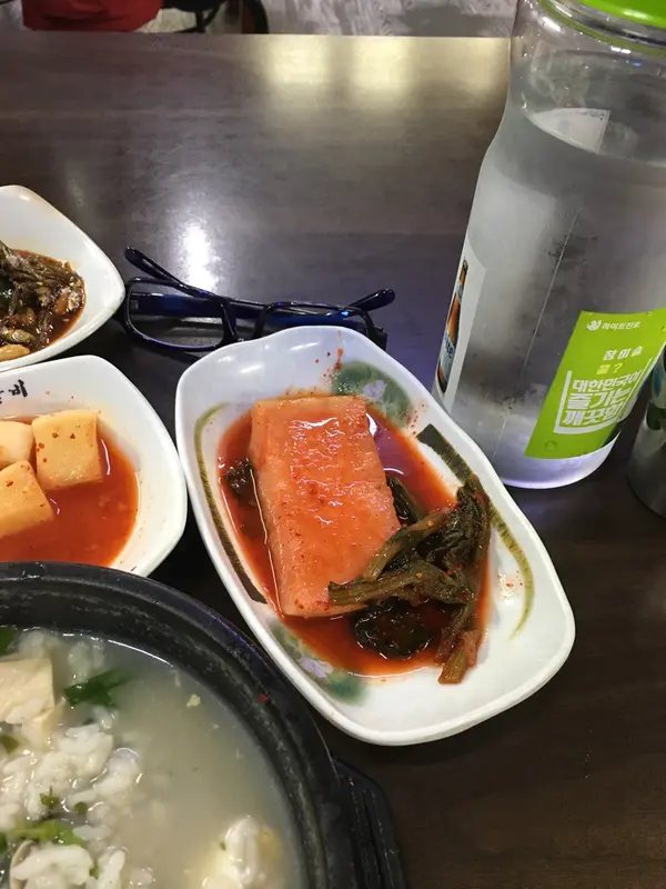 お店のアジョシのおまけ。
