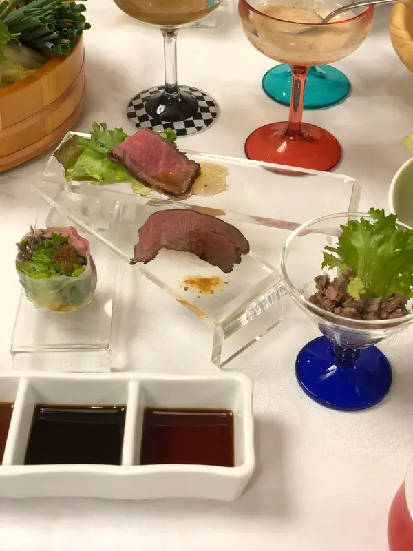 つきだしもお肉