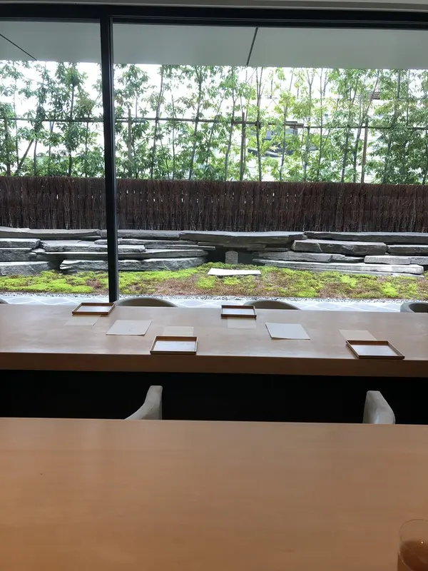 カウンター席