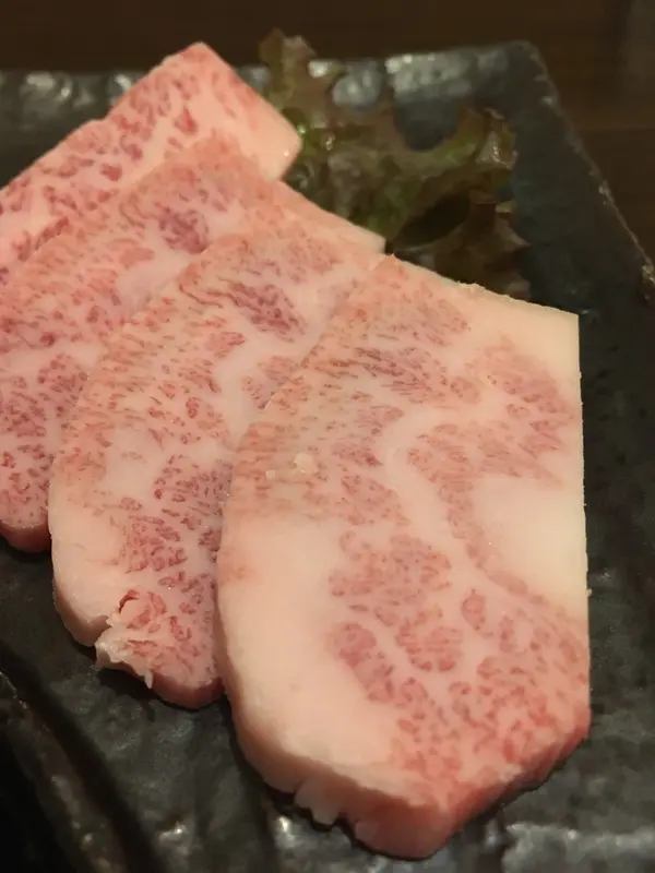 オリーブ牛のササミカルビ