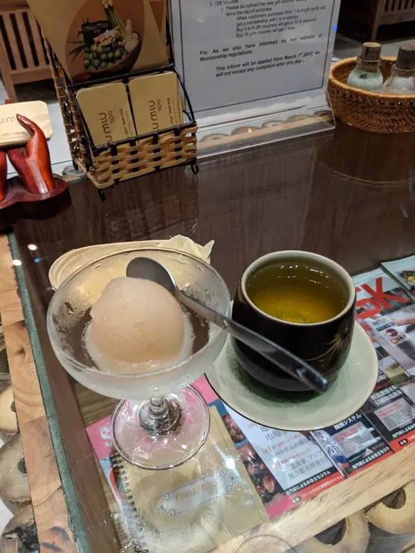 施術後の甘いもの＆ティー