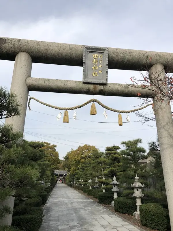 表参道の鳥居