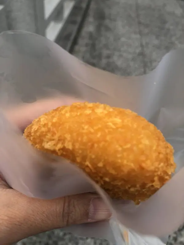 肉コロッケ