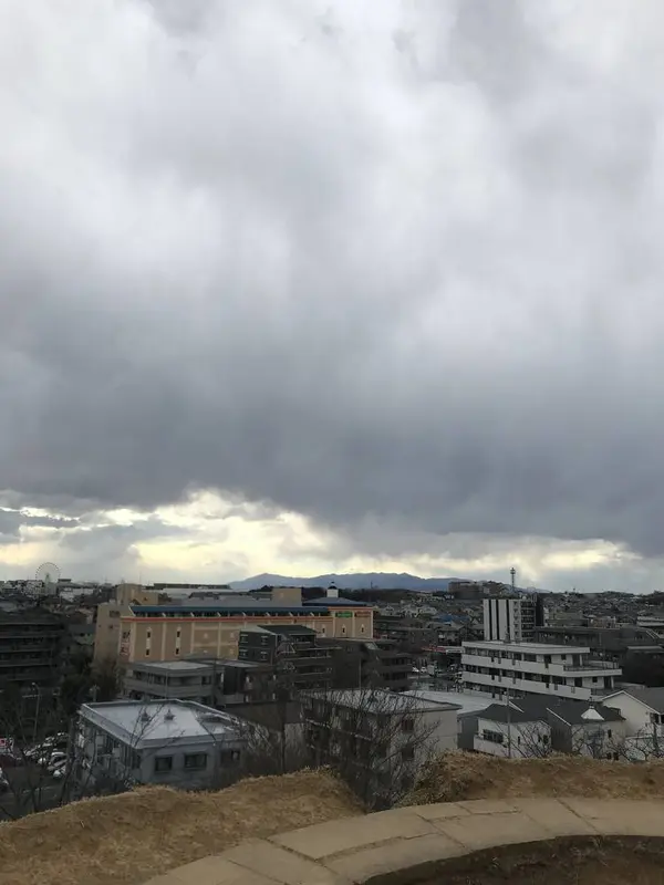 頂上から。