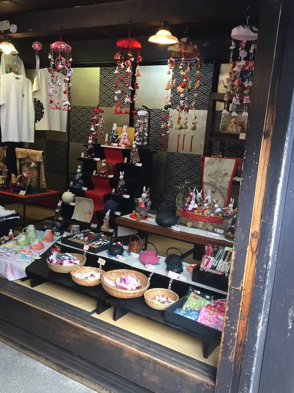 ちりめん細工のお店