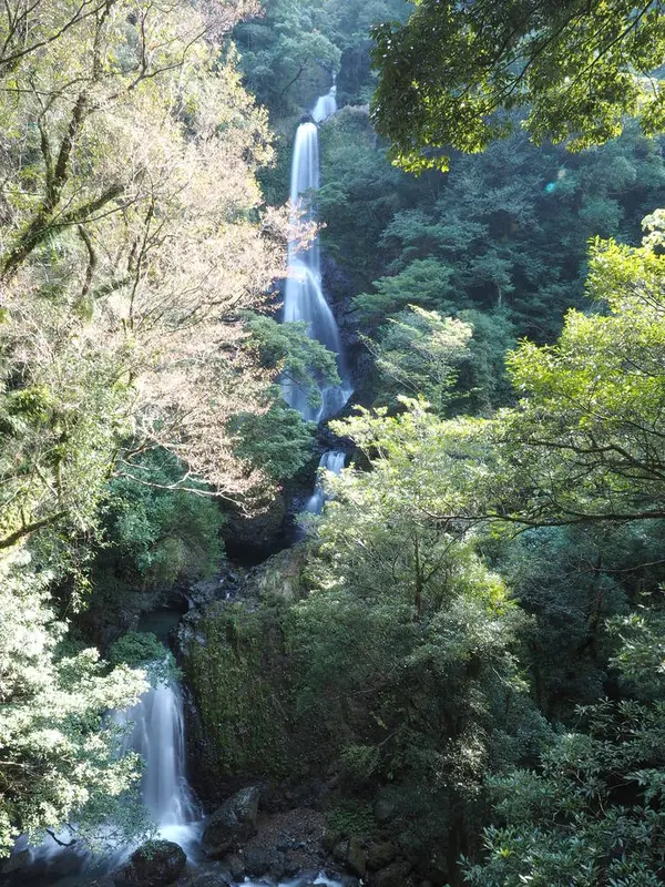 おせりの滝