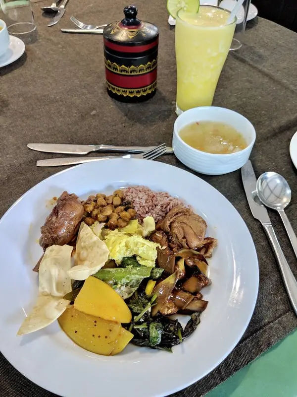 ランチ