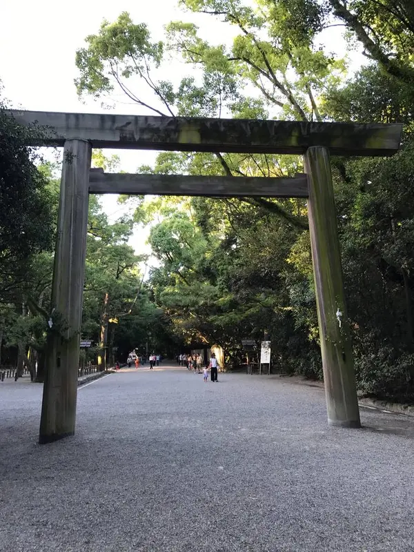 パワースポットの玄関口