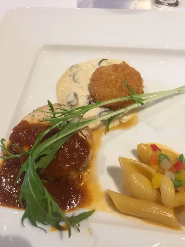 ランチ1600円