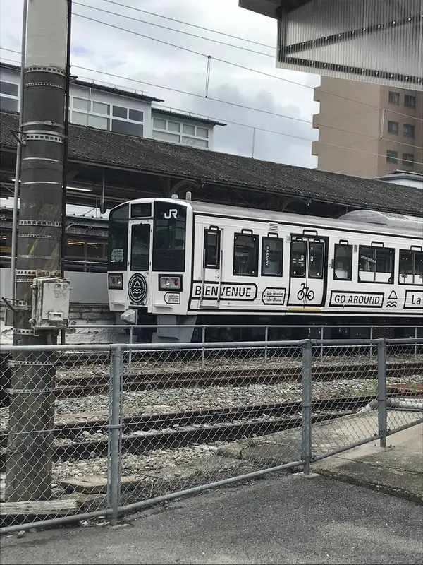 ラッピング列車