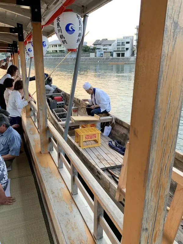 鮎船