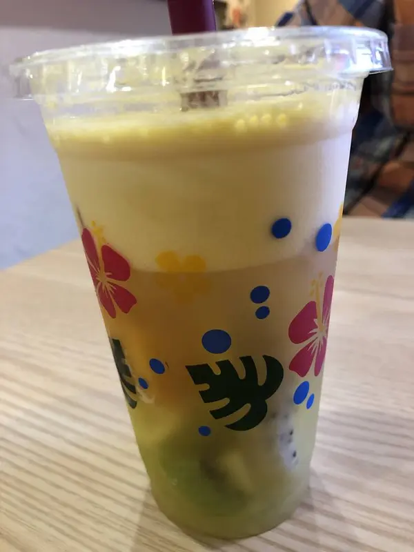 果実たっぷりジュース