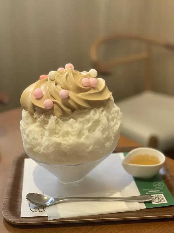 エルダーフラワーミルクティー