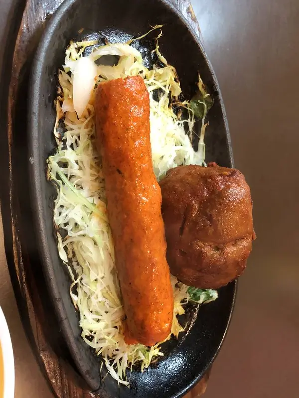 スーリヤ 食事