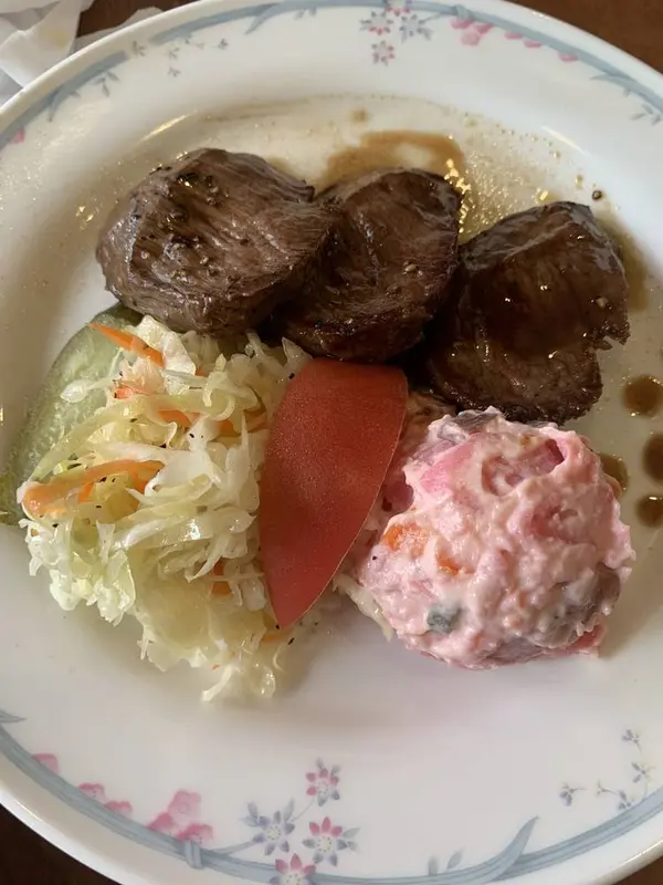 羊肉！ジューシーで美味しい、グルジア風煮込み