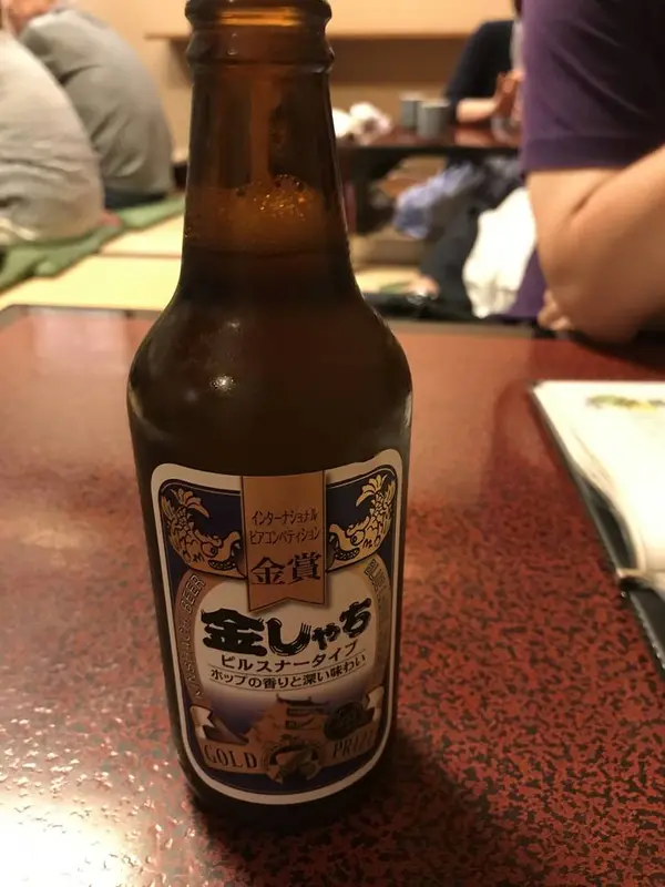 金しゃちデザインのビール