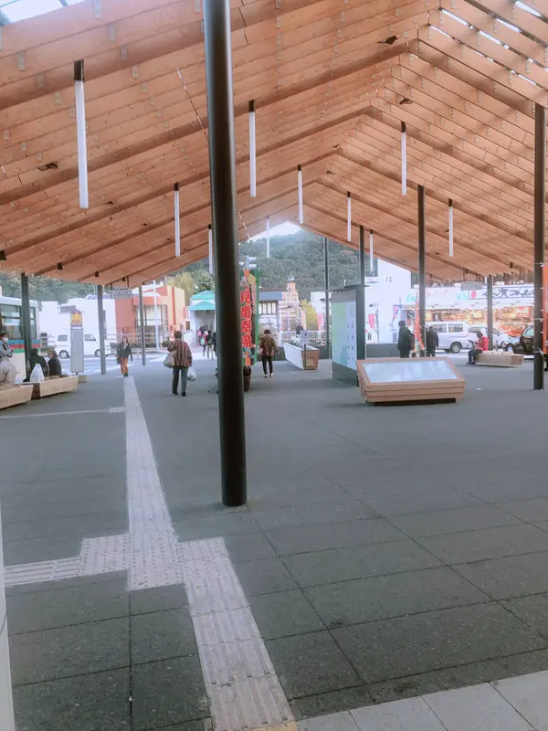 駅前広場