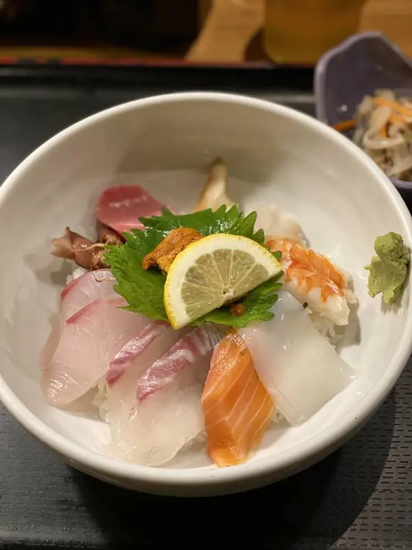 特上海鮮丼