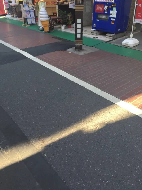 歩道が広い！