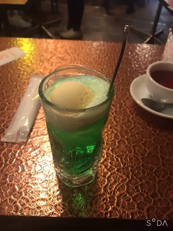 メロンソーダ