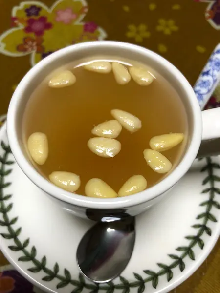 身体が温まるからと生姜茶。美味し