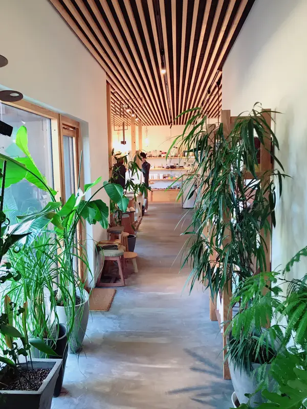 思ったよりも広い店内
