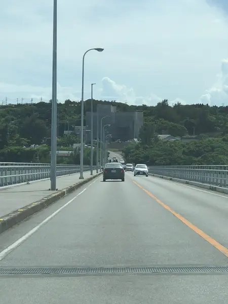 瀬底大橋